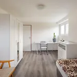 Poton Art Centre Apartamento *