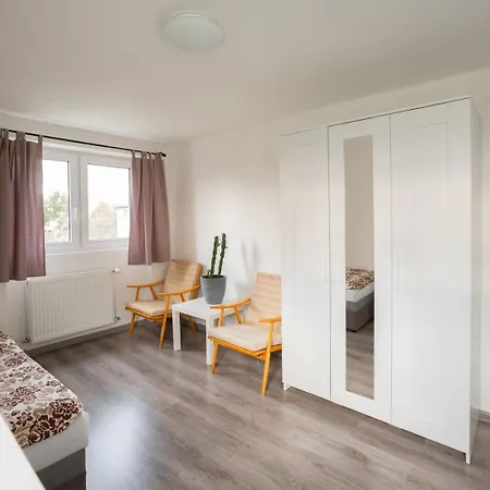 Apartment Private In Art Centre Batovce