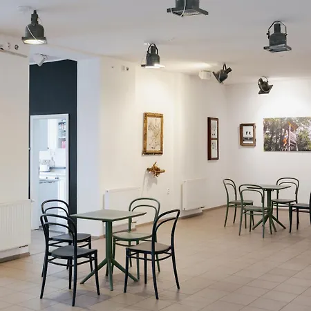 Poton Art Centre Апартаменты *