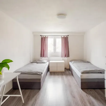 Apartment Private In Art Centre Batovce
