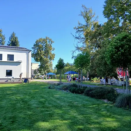 Poton Art Centre